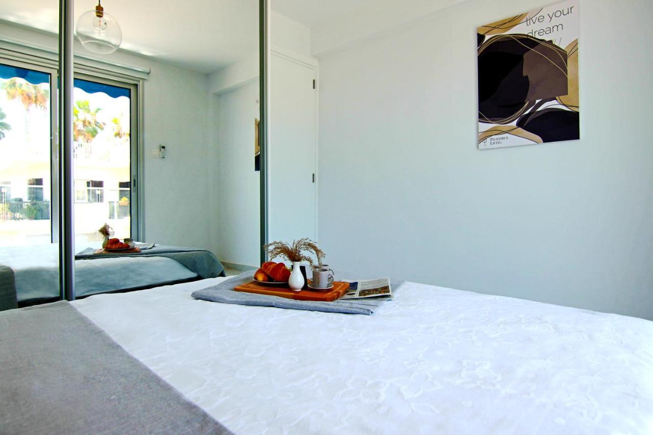 Ferienwohnung Phaedrus Living Seaside Luxury Flat Athina 21 Paphos Exterior foto